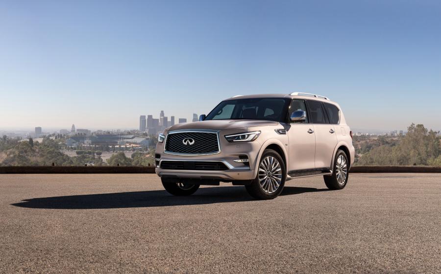  Infiniti QX80 5.6 2018 года  (фото 1 из 117)